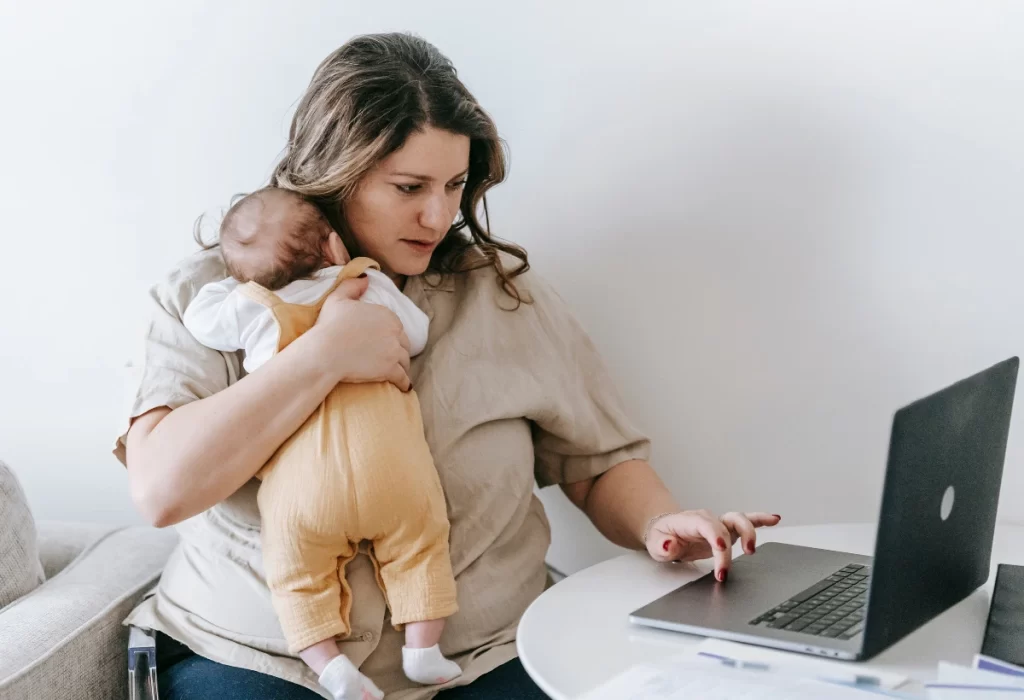 Como conciliar trabalho e familia ao empreender em casa